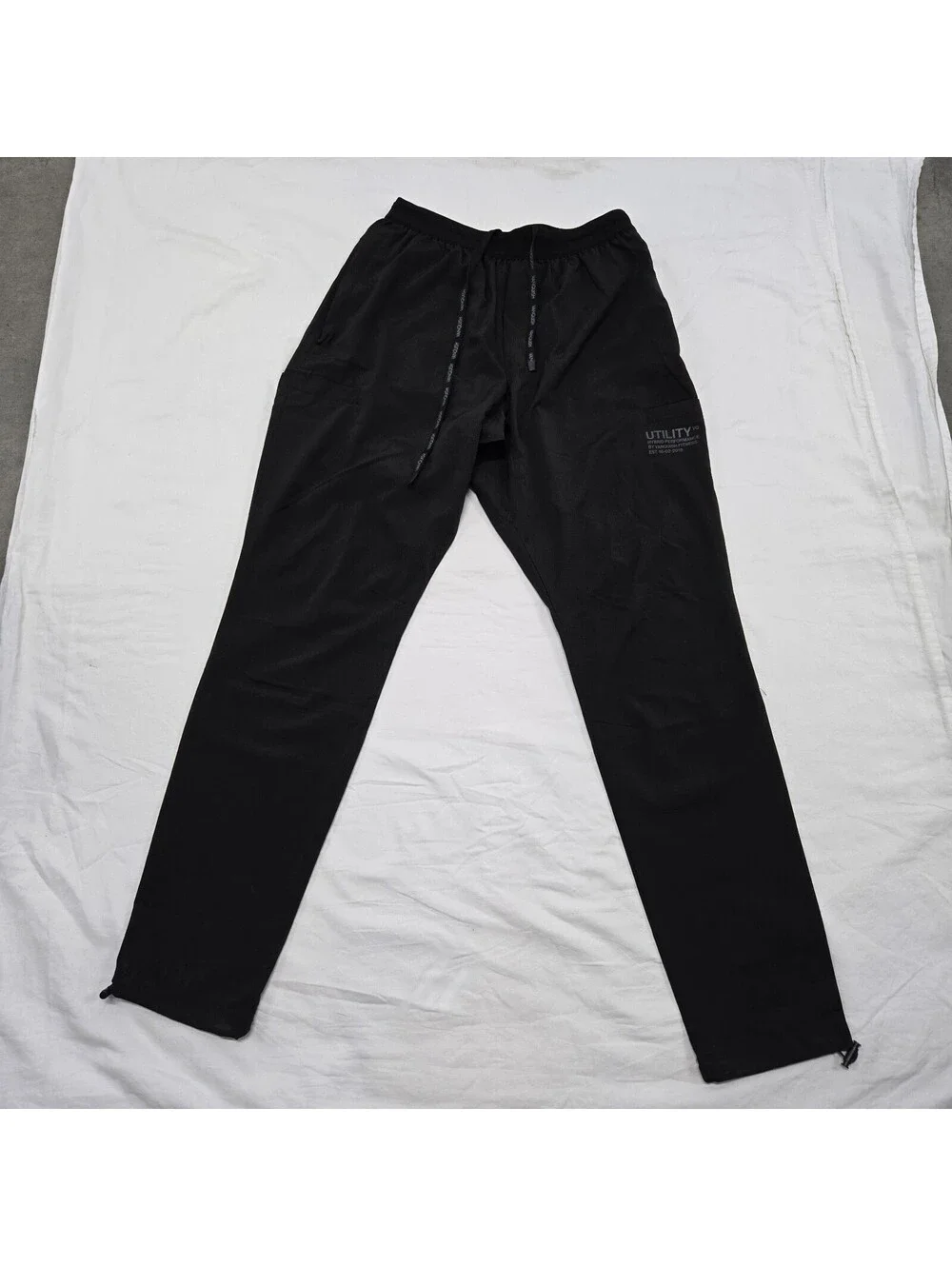 Mens MEDIUM Vanquish Utility Active Pants Black Hybrid Performance Cargo Pockets